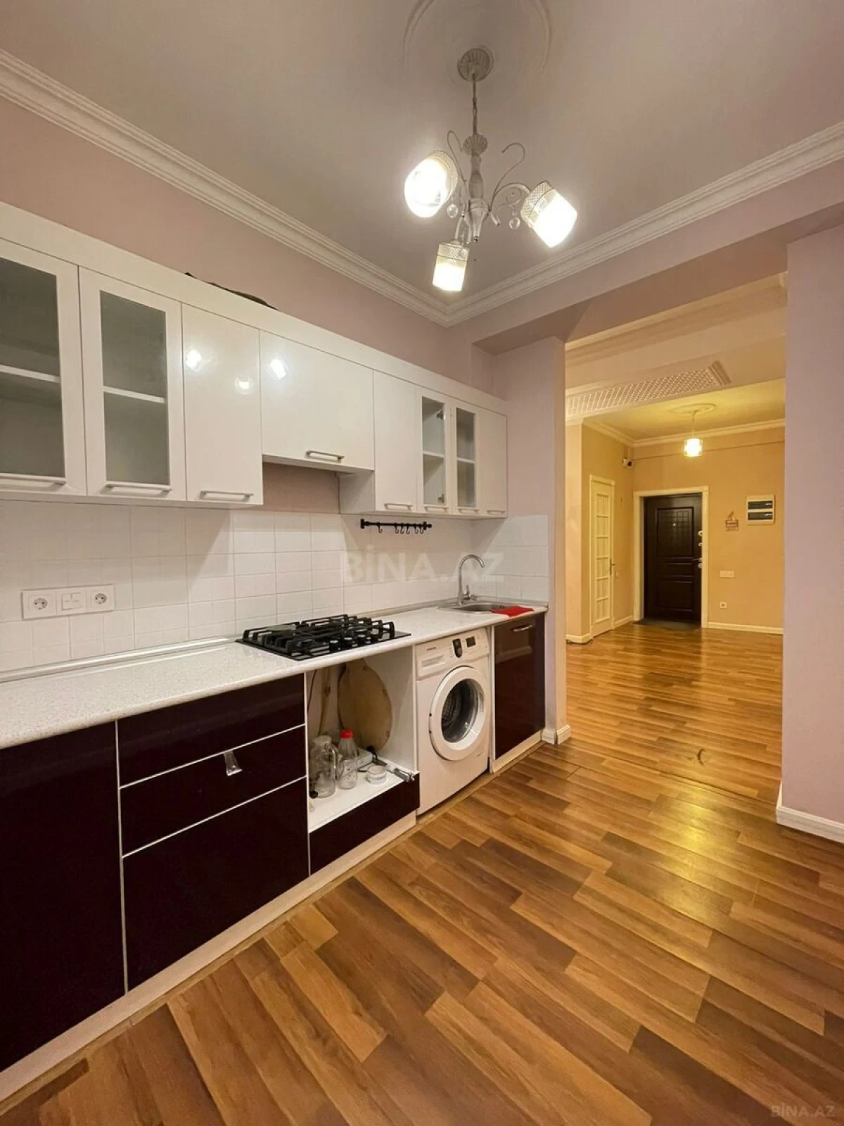 Kirayə verilir 2 otaqlı mənzil 65 m²