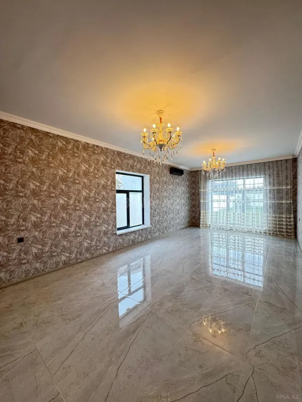 Satılır 4 otaqlı həyət evi 200 m²