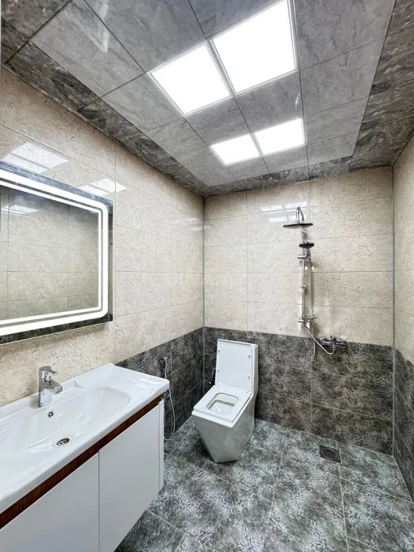 Satılır 4 otaqlı həyət evi 200 m²