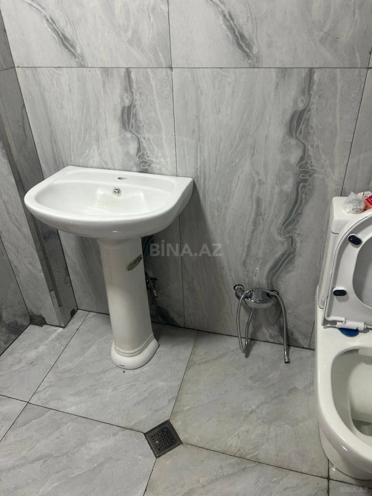 Satılır 2 otaqlı mənzil 45 m²