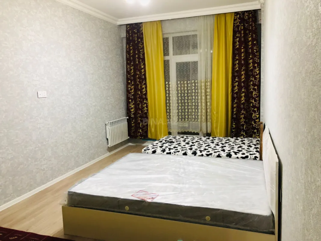 Kirayə verilir 2 otaqlı mənzil 75 m²