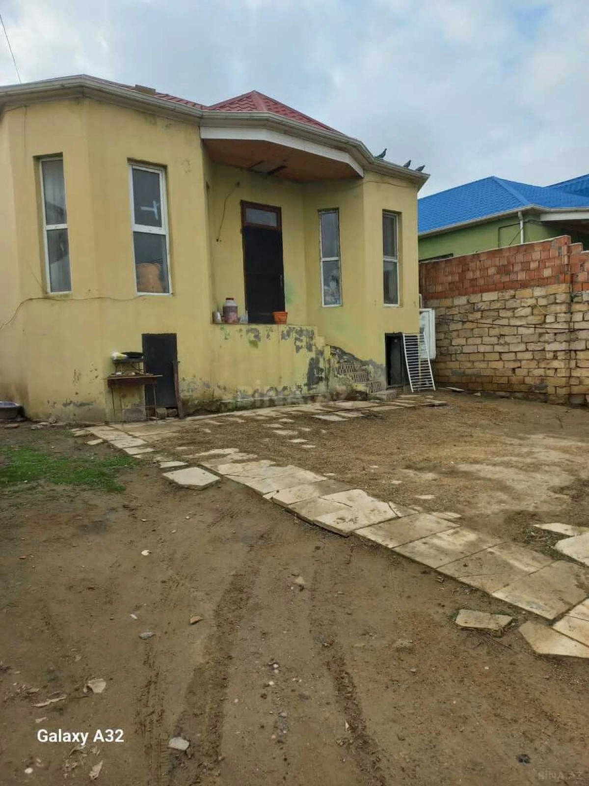 Satılır 3 otaqlı həyət evi 120 m²