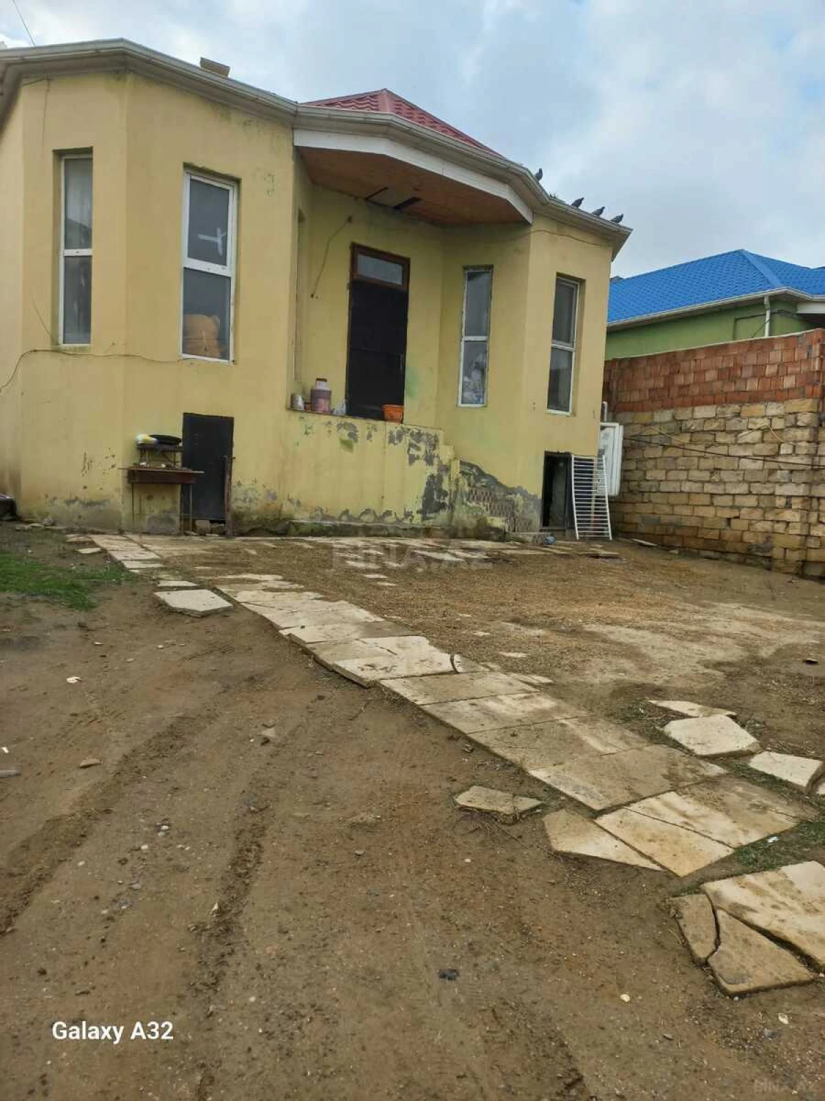 Satılır 3 otaqlı həyət evi 120 m²