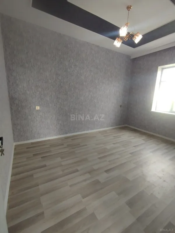 Satılır 4 otaqlı həyət evi 100 m²