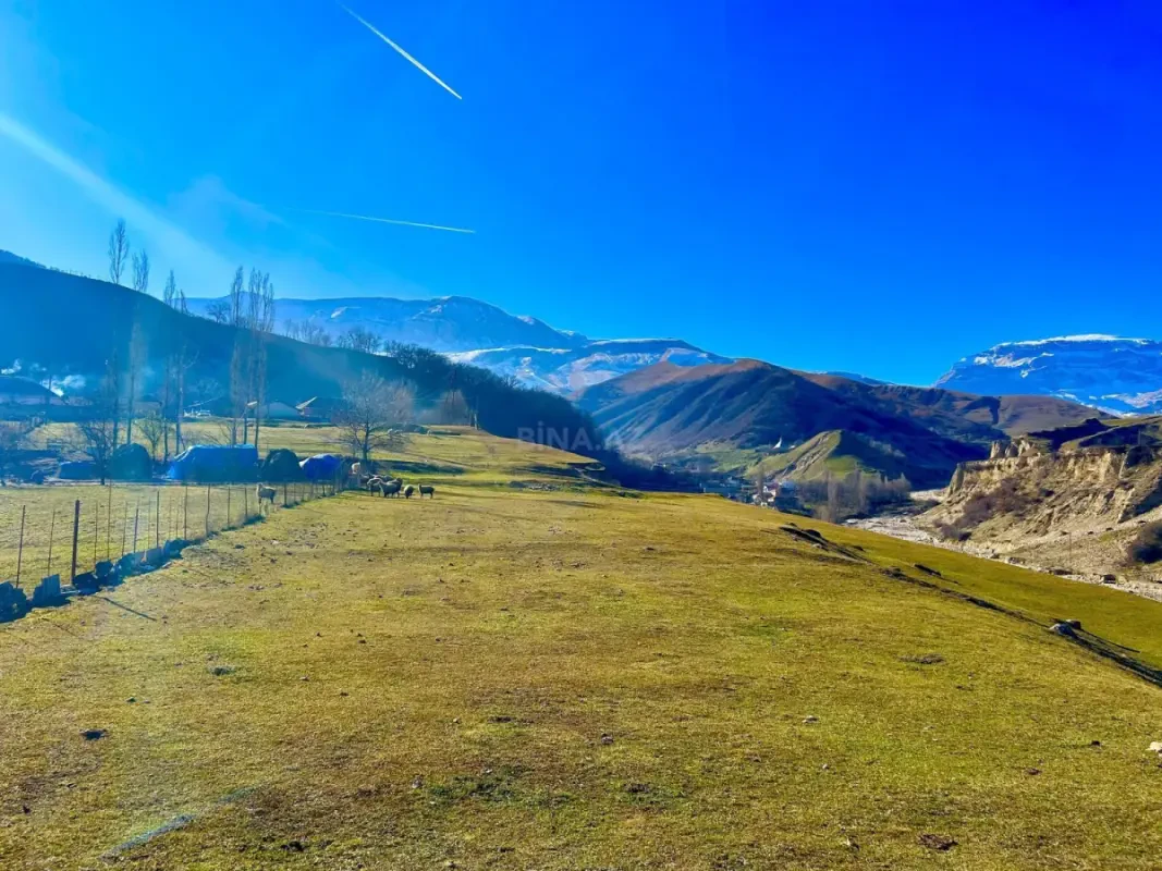 Satılır torpaq sahəsi 12 m²