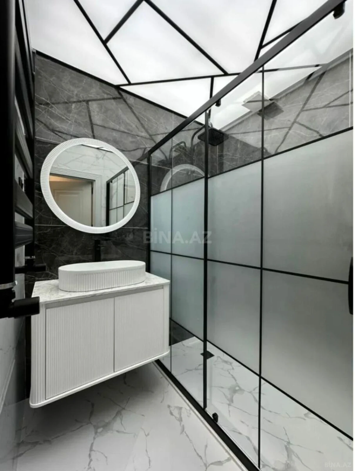 Satılır 2 otaqlı mənzil 55 m²