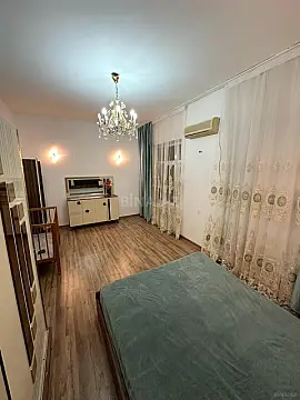 Kirayə verilir 2 otaqlı həyət evi 65 m²