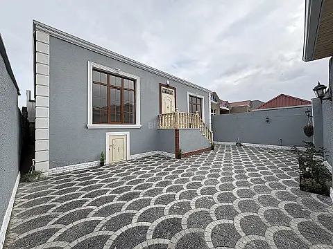 Satılır 4 otaqlı həyət evi 115 m²