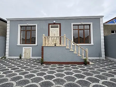 Satılır 4 otaqlı həyət evi 115 m²