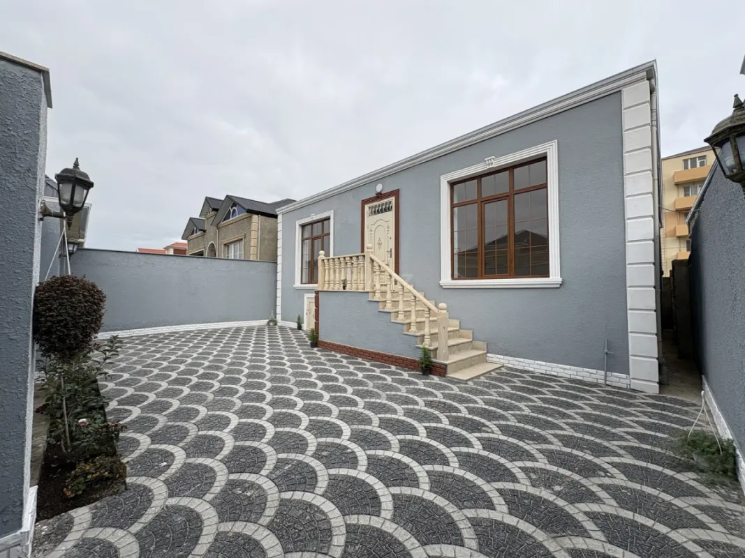 Satılır 4 otaqlı həyət evi 115 m²