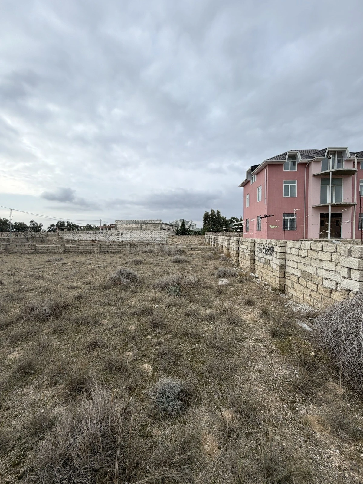 Satılır torpaq sahəsi 6 m²