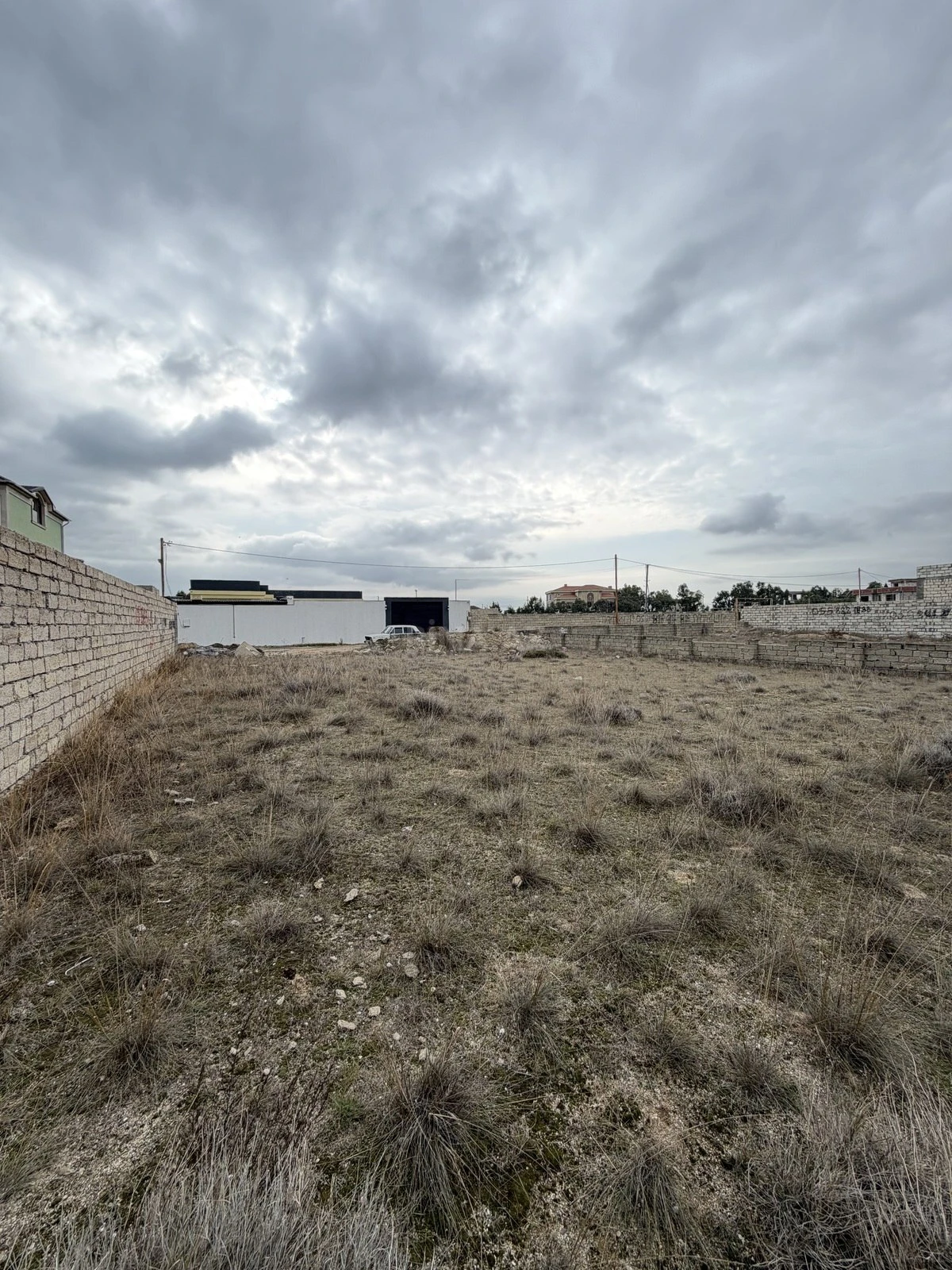 Satılır torpaq sahəsi 6 m²