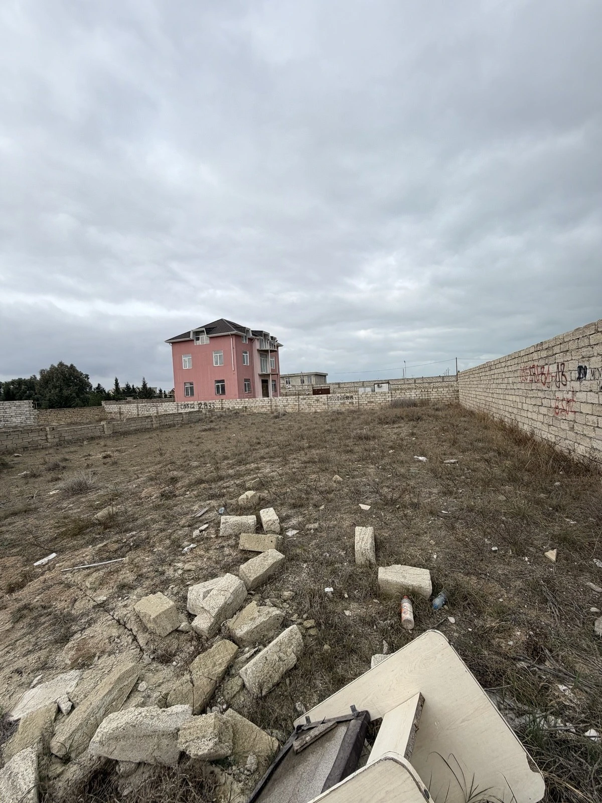 Satılır torpaq sahəsi 6 m²