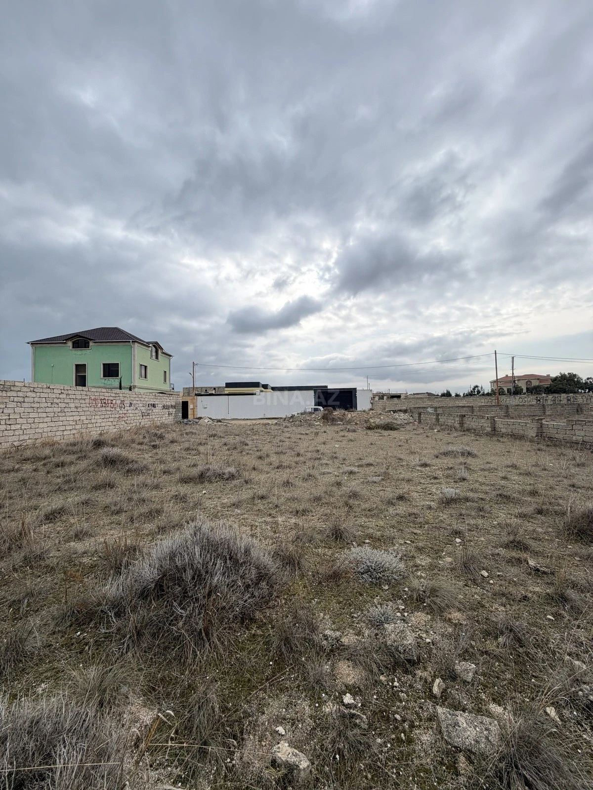 Satılır torpaq sahəsi 6 m²