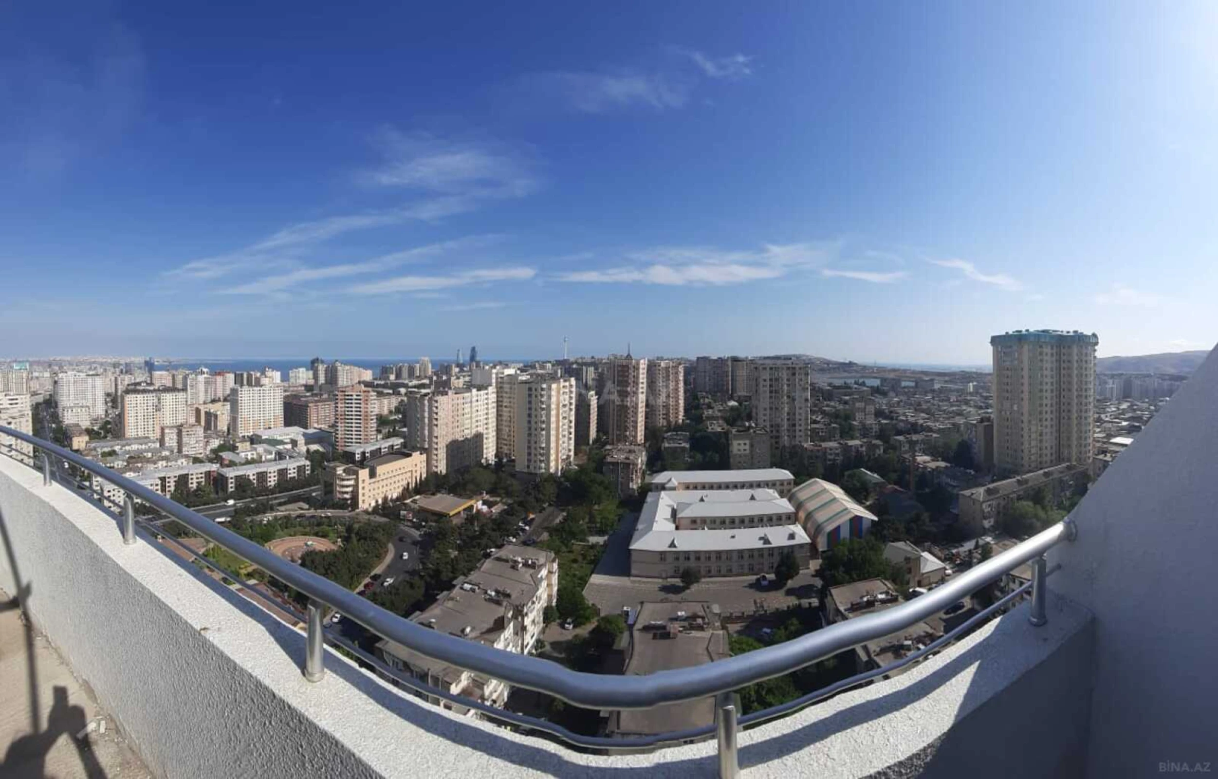 Satılır 4 otaqlı mənzil 187 m²