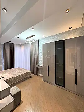 Satılır 3 otaqlı mənzil 114 m²