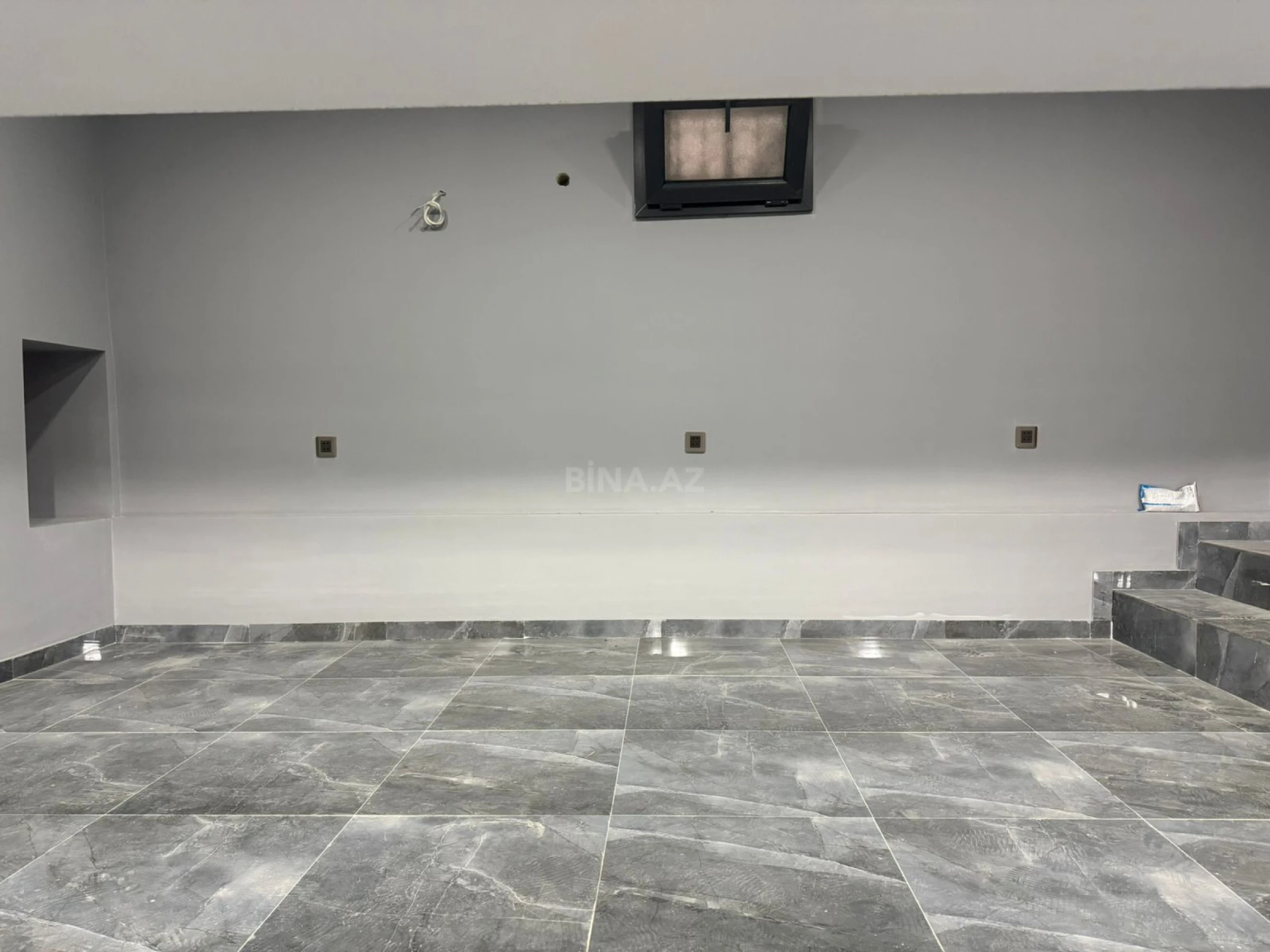 Kirayə verilir obyekt 68 m²