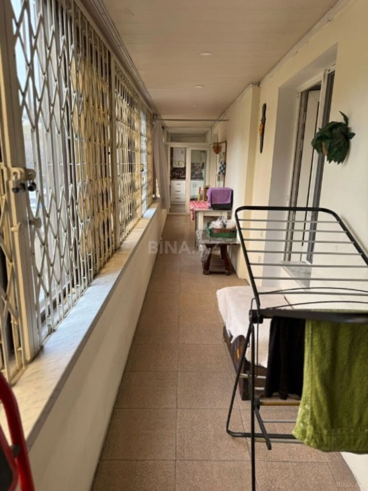 Satılır 6 otaqlı mənzil 170 m²