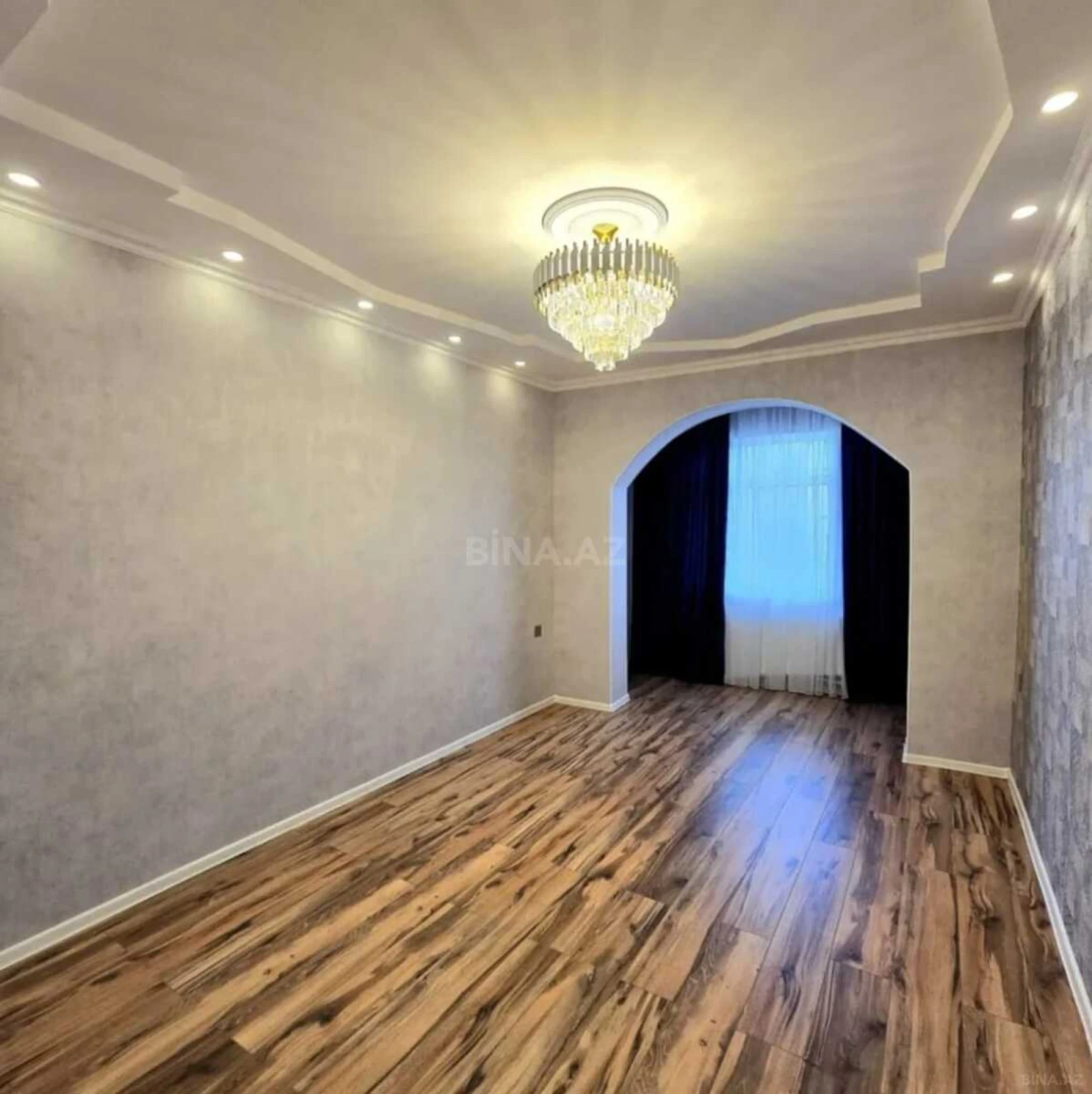 Satılır 2 otaqlı mənzil 70 m²