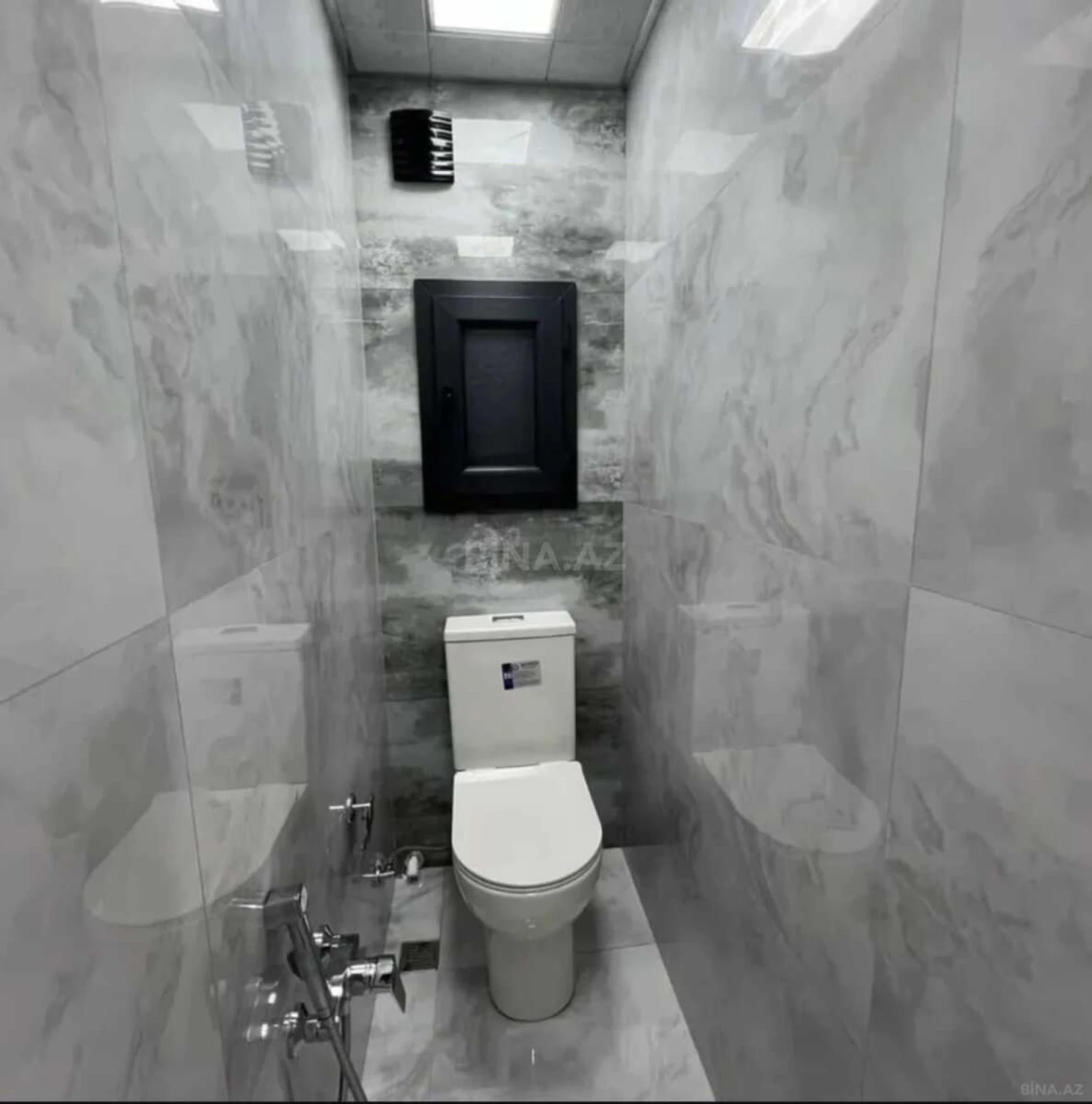 Satılır 2 otaqlı mənzil 70 m²