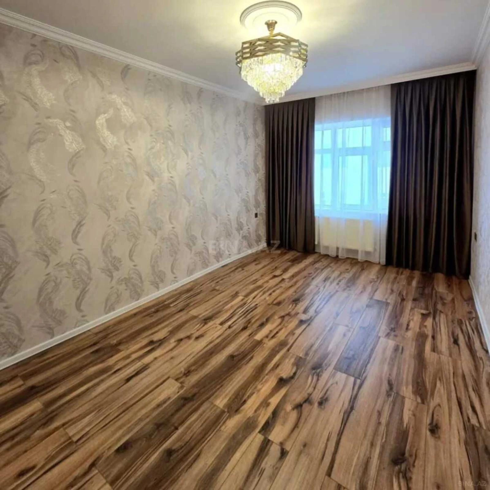 Satılır 2 otaqlı mənzil 70 m²