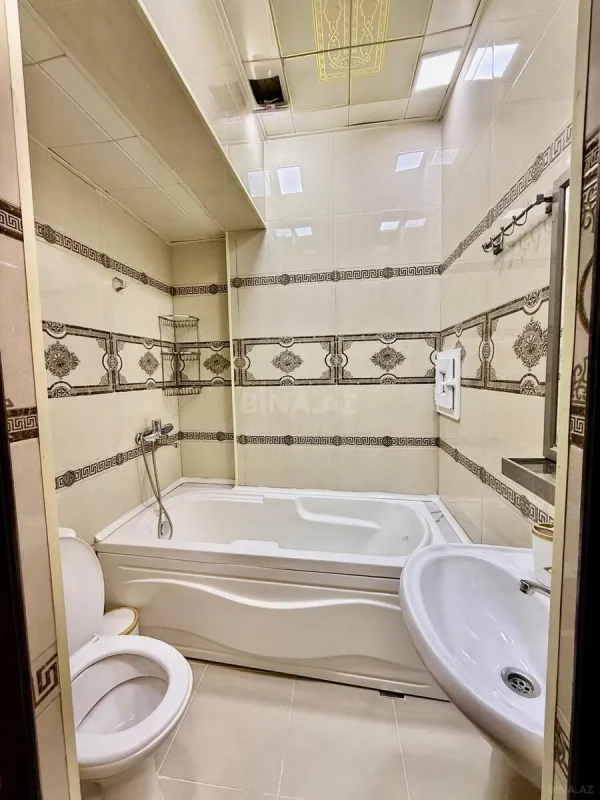 Kirayə verilir 2 otaqlı mənzil 70 m²