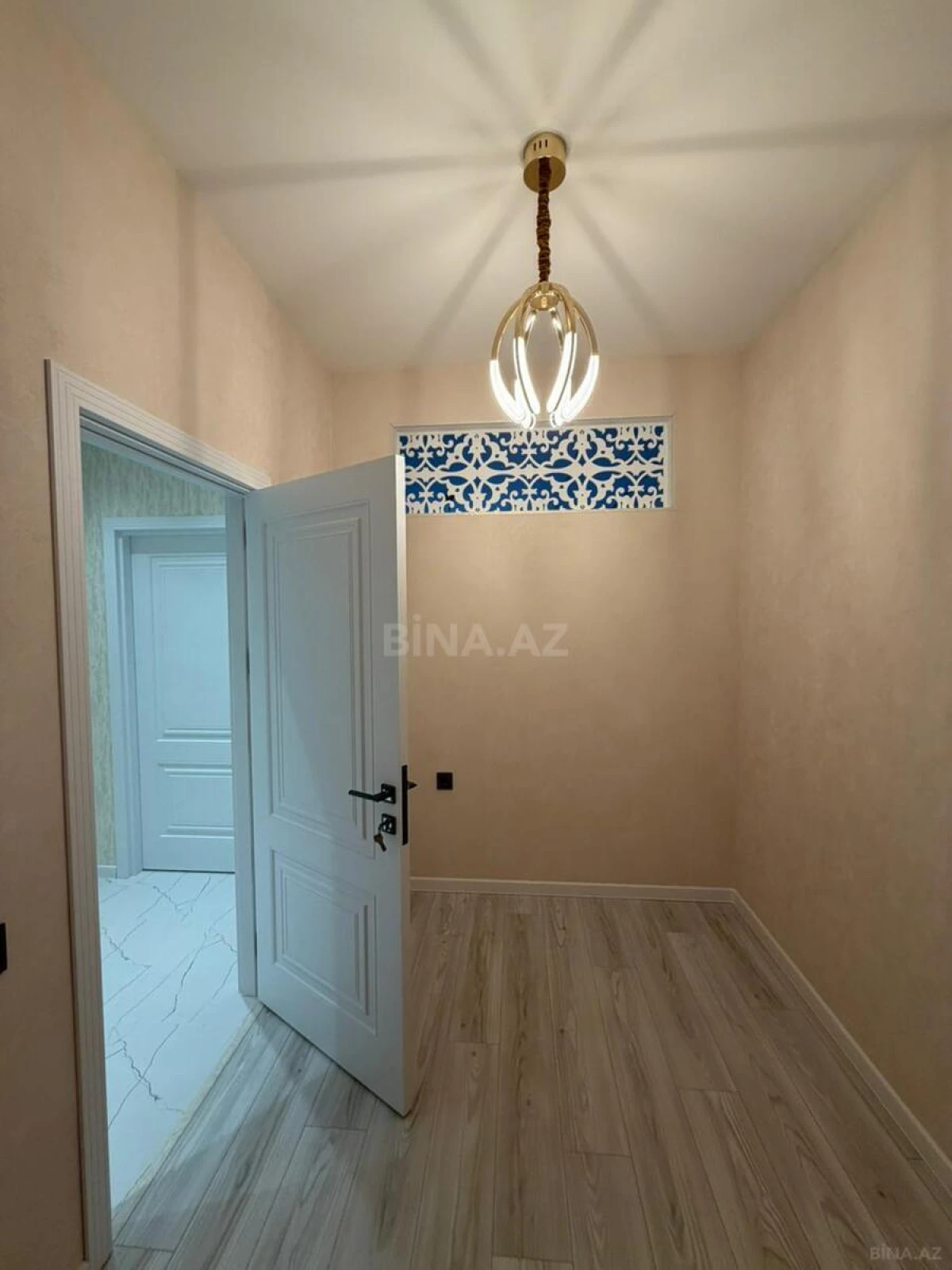 Satılır 3 otaqlı mənzil 84 m²