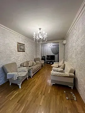 Satılır 3 otaqlı mənzil 90 m² — Bakı, Nizami 3 otaq 90.00 m²