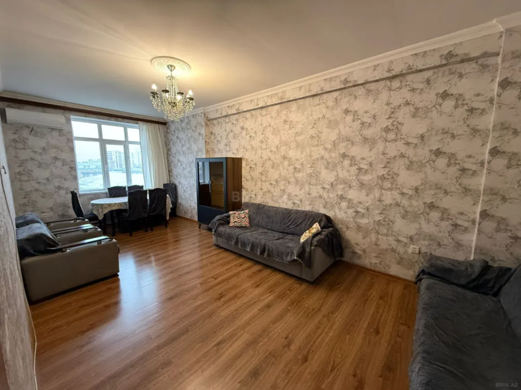 Satılır 2 otaqlı mənzil 80 m²