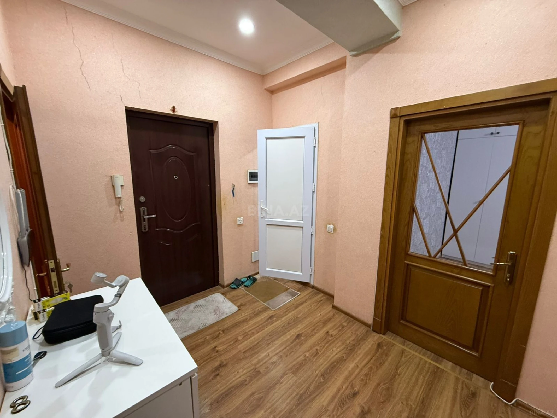 Satılır 2 otaqlı mənzil 80 m²