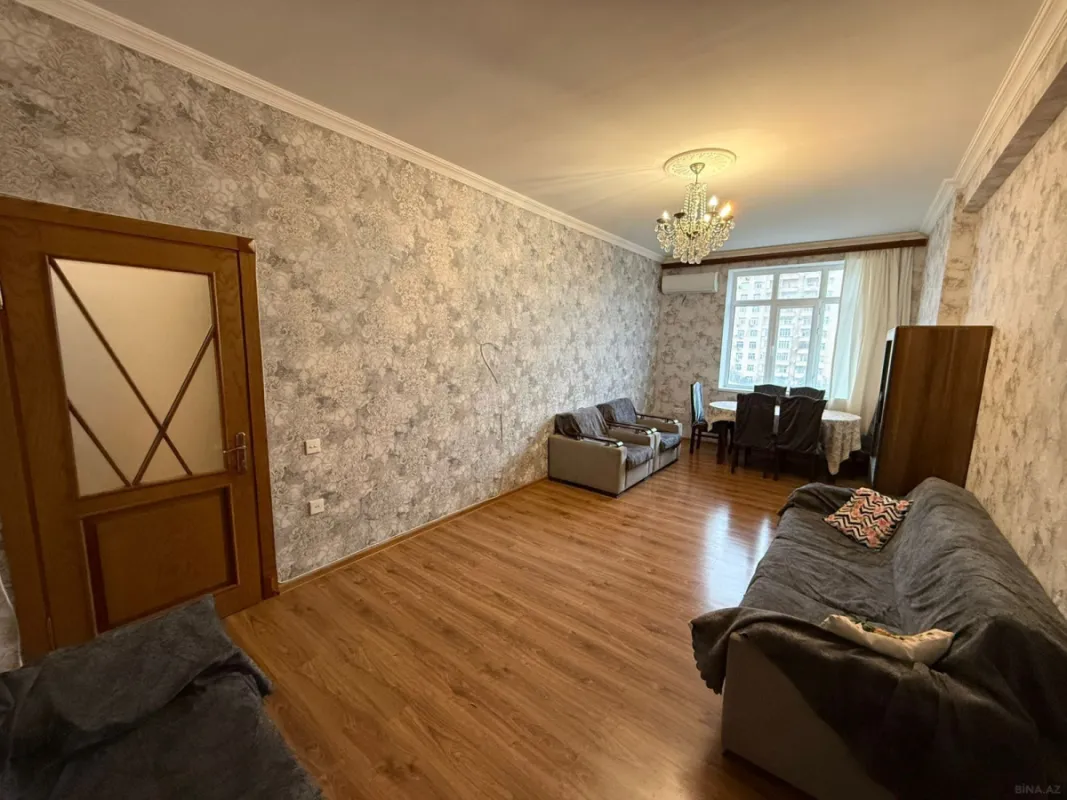 Satılır 2 otaqlı mənzil 80 m²