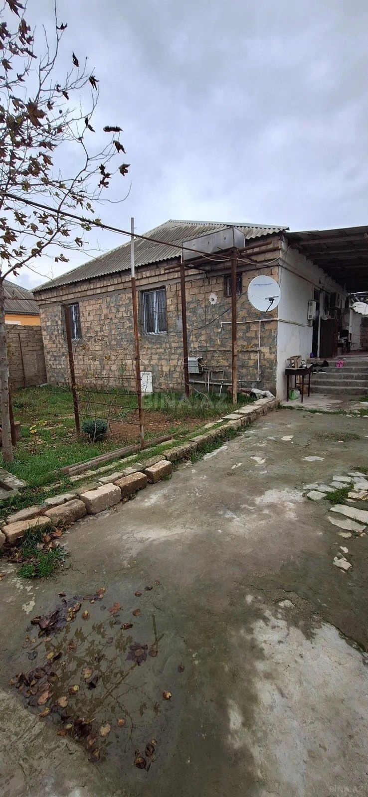 Satılır 4 otaqlı həyət evi 120 m²