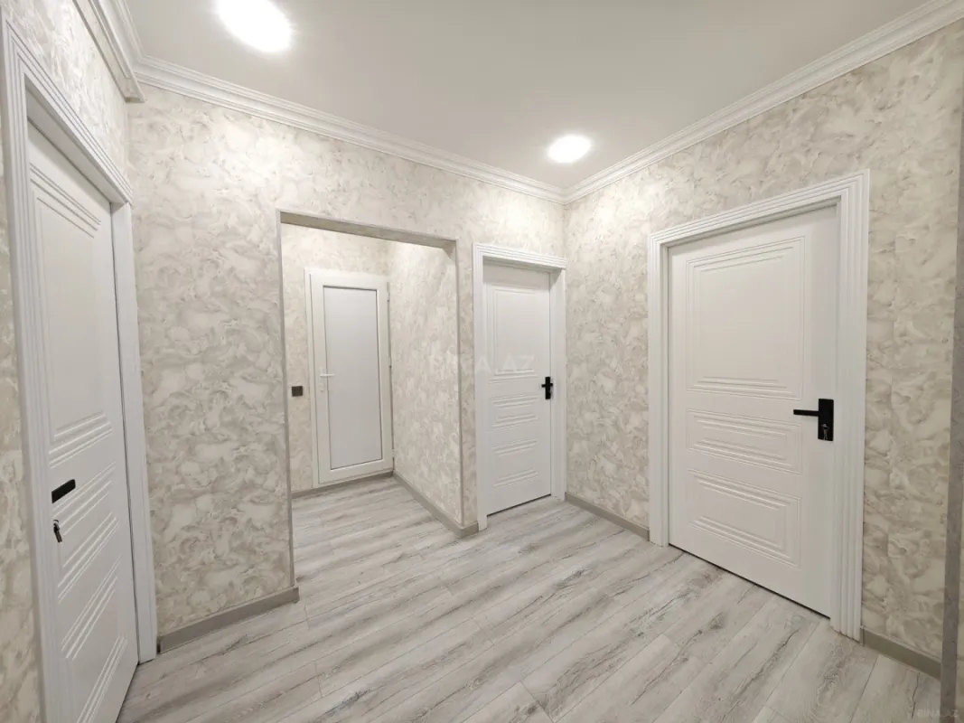 Satılır 3 otaqlı mənzil 80 m²