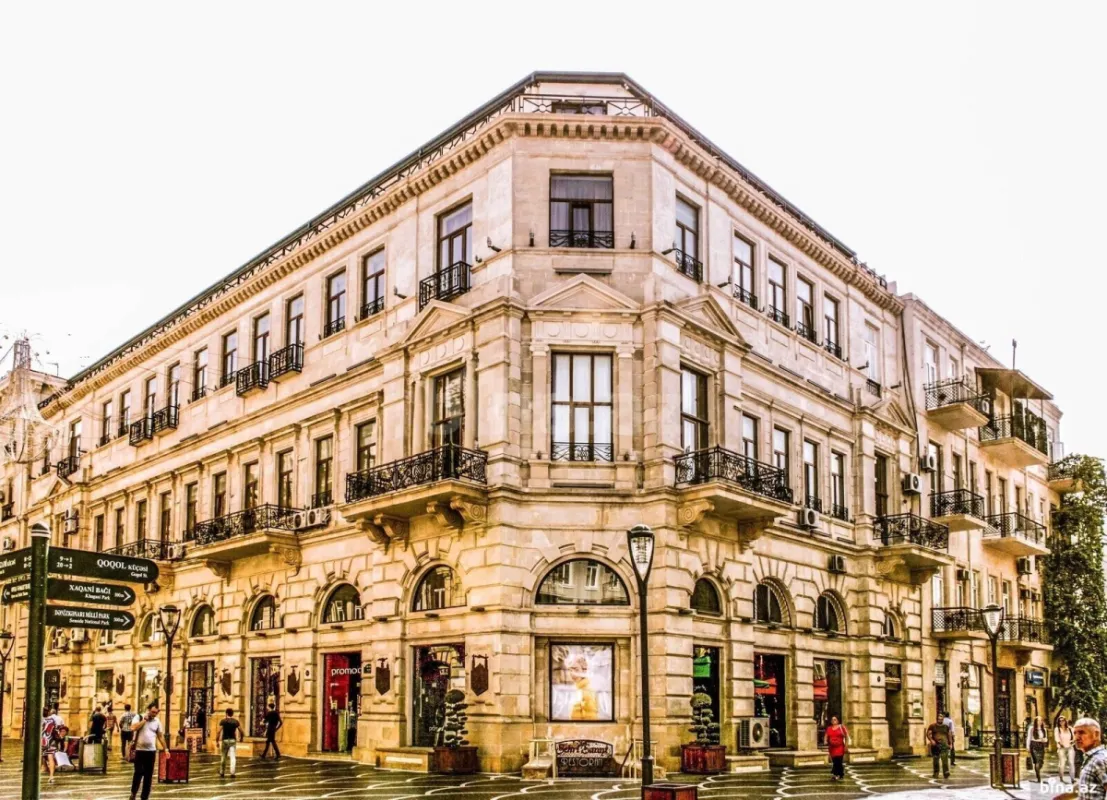 Kirayə verilir 4 otaqlı ofis 165 m²