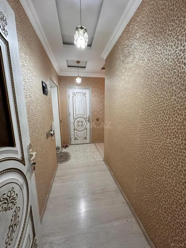 Satılır 3 otaqlı mənzil 92 m²