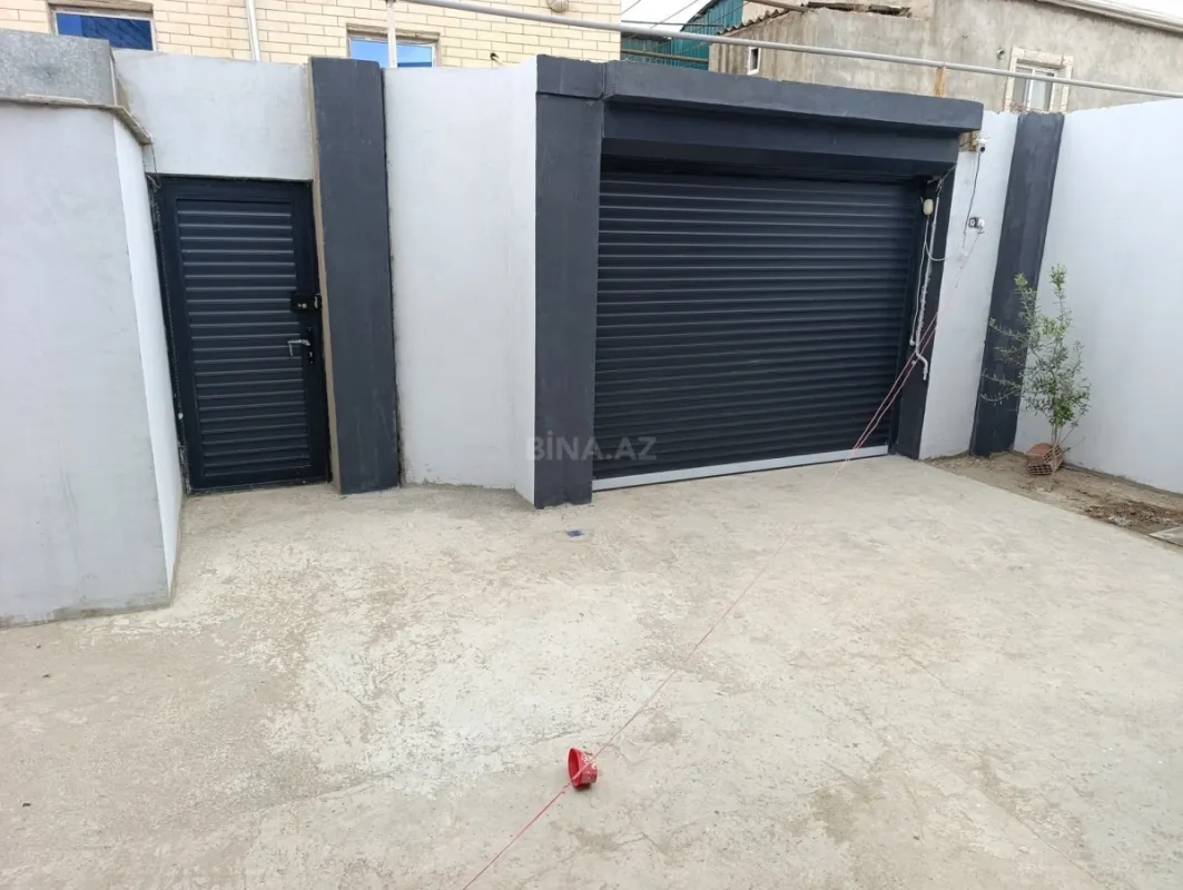 Satılır 4 otaqlı həyət evi 70 m²