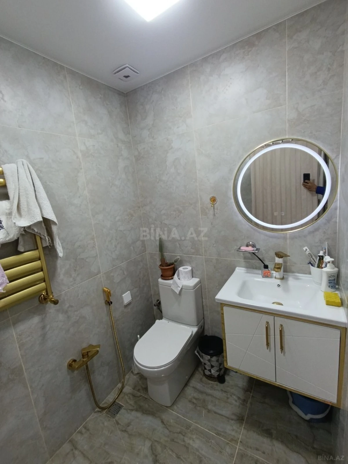 Satılır 4 otaqlı həyət evi 70 m²