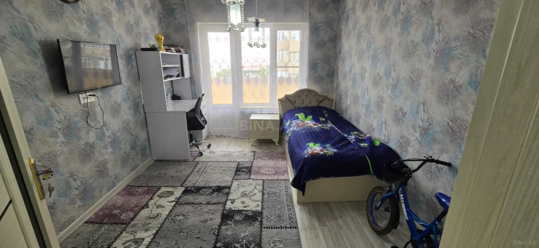 Satılır 5 otaqlı mənzil 120 m²