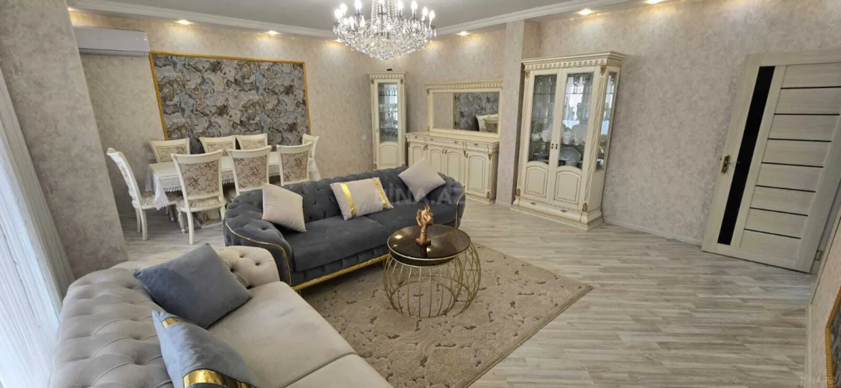 Satılır 5 otaqlı mənzil 120 m²