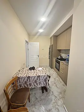 Satılır 4 otaqlı mənzil 110 m²