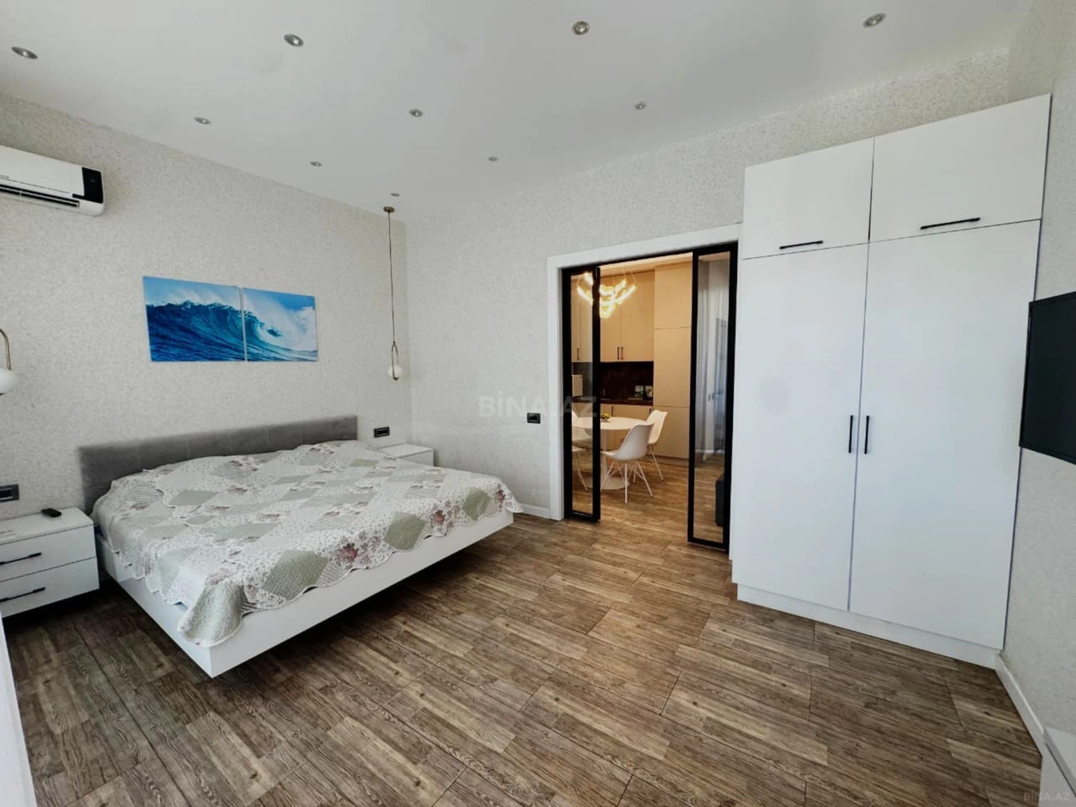Kirayə verilir 2 otaqlı mənzil 60 m²