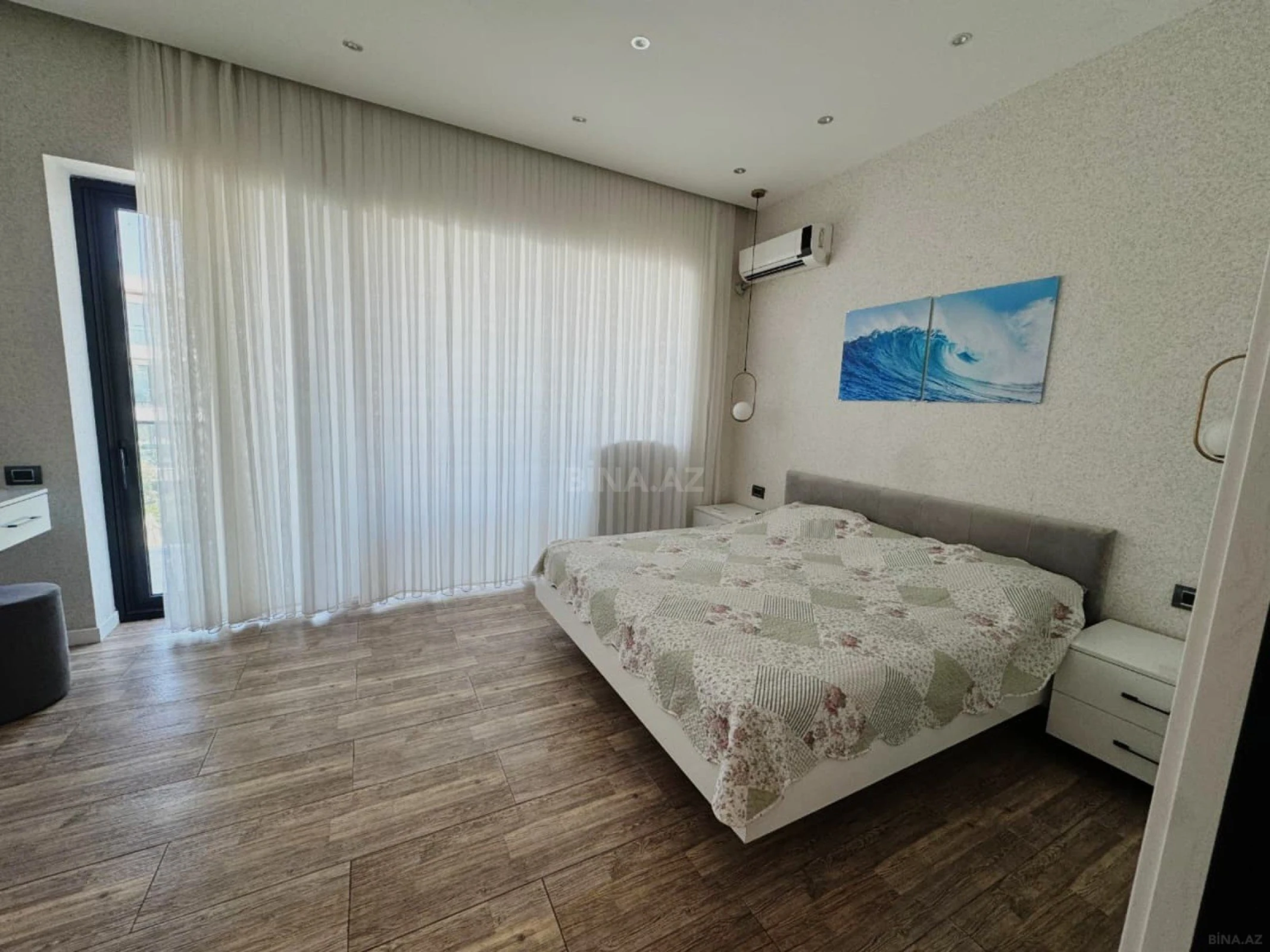 Kirayə verilir 2 otaqlı mənzil 60 m²