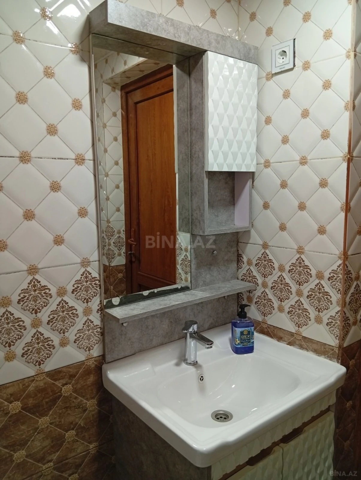 Kirayə verilir 4 otaqlı həyət evi 180 m²