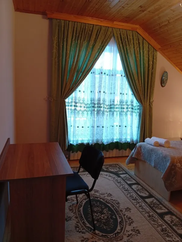 Kirayə verilir 4 otaqlı həyət evi 180 m²