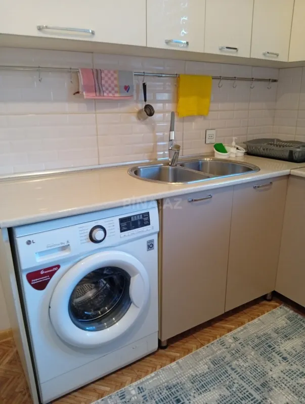 Kirayə verilir 4 otaqlı həyət evi 180 m²