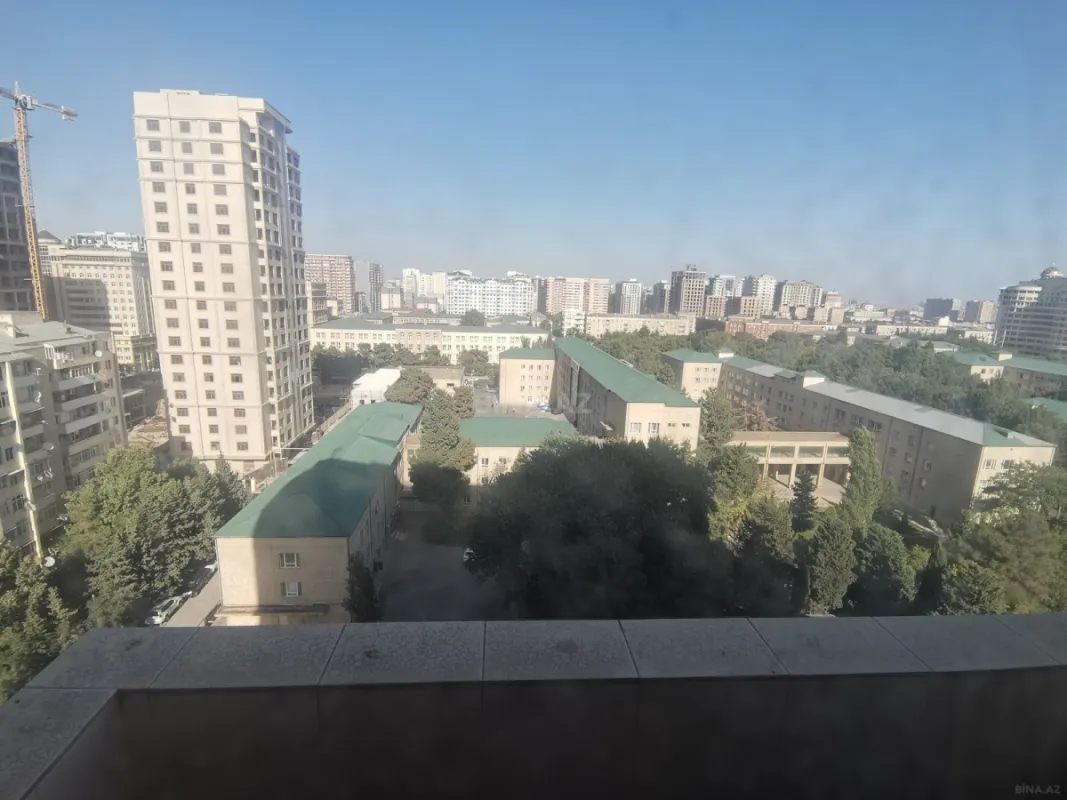 Kirayə verilir 3 otaqlı mənzil 117 m²