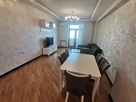 Kirayə verilir 3 otaqlı mənzil 117 m²