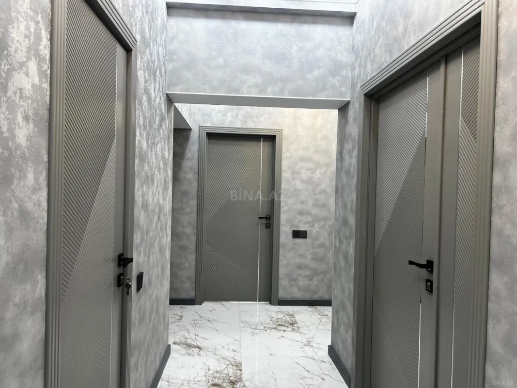 Satılır 3 otaqlı mənzil 125 m²