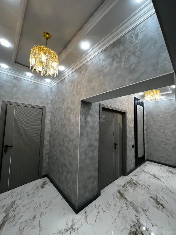 Satılır 3 otaqlı mənzil 125 m²