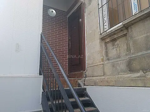 Kirayə verilir 2 otaqlı mənzil 60 m²